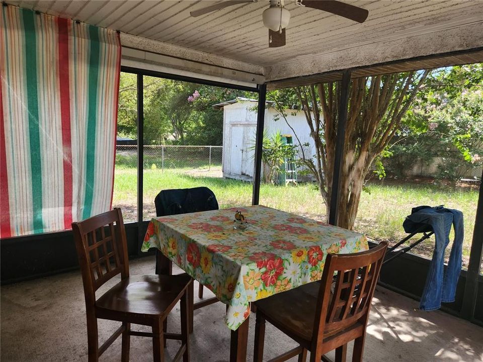 For Sale: $239,000 (3 beds, 2 baths, 1340 Square Feet)
