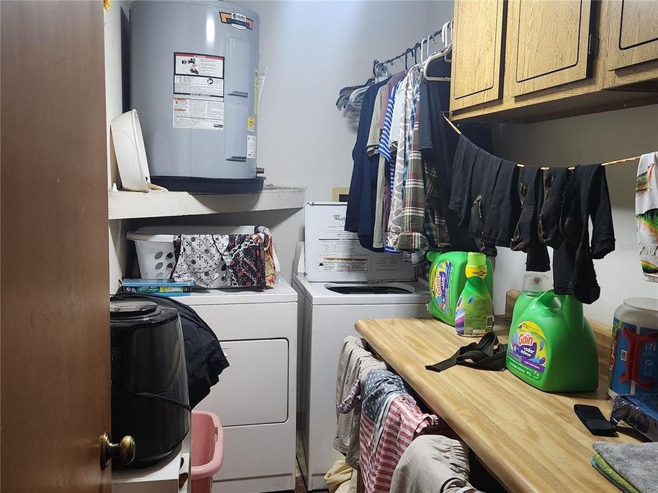 For Sale: $239,000 (3 beds, 2 baths, 1340 Square Feet)