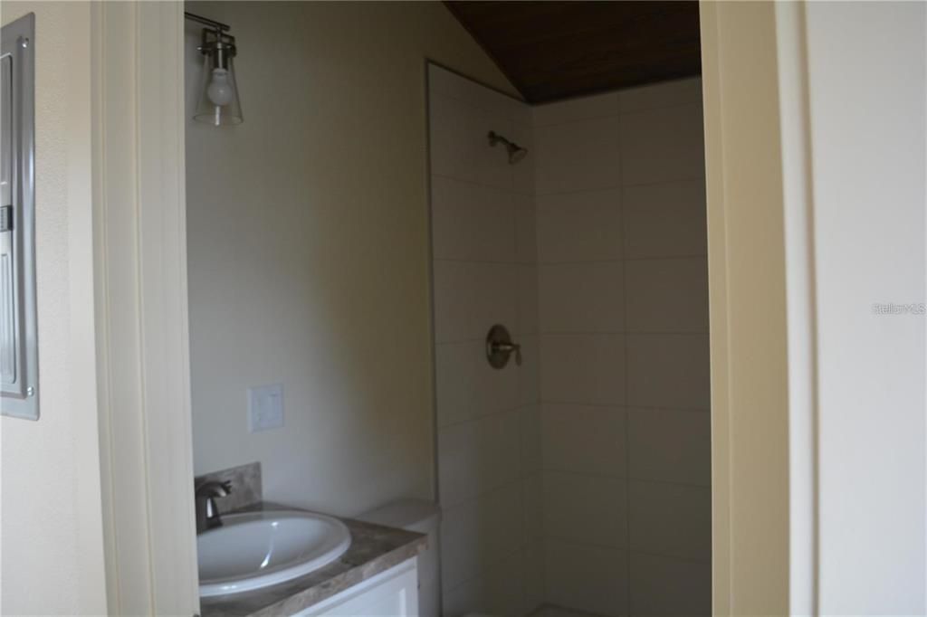 En Venta: $219,900 (1 camas, 1 baños, 423 Pies cuadrados)