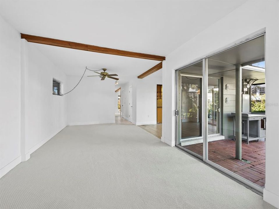 For Sale: $859,000 (3 beds, 2 baths, 2172 Square Feet)