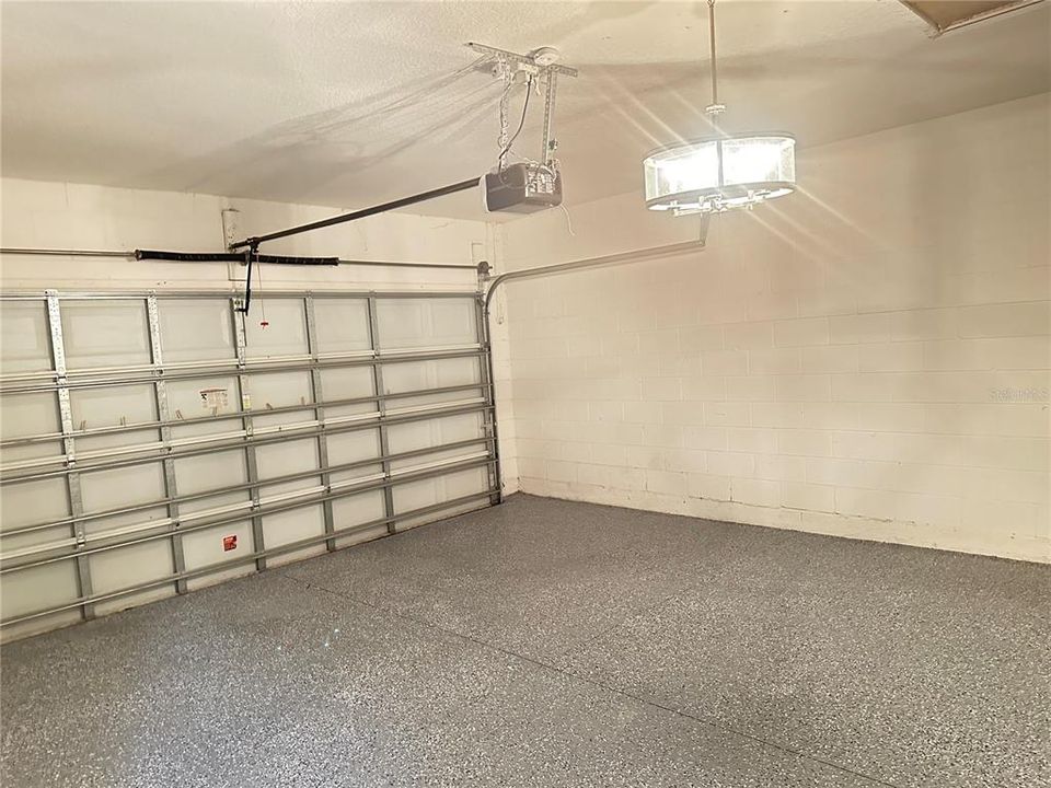 En Renta: $2,260 (4 camas, 2 baños, 1932 Pies cuadrados)