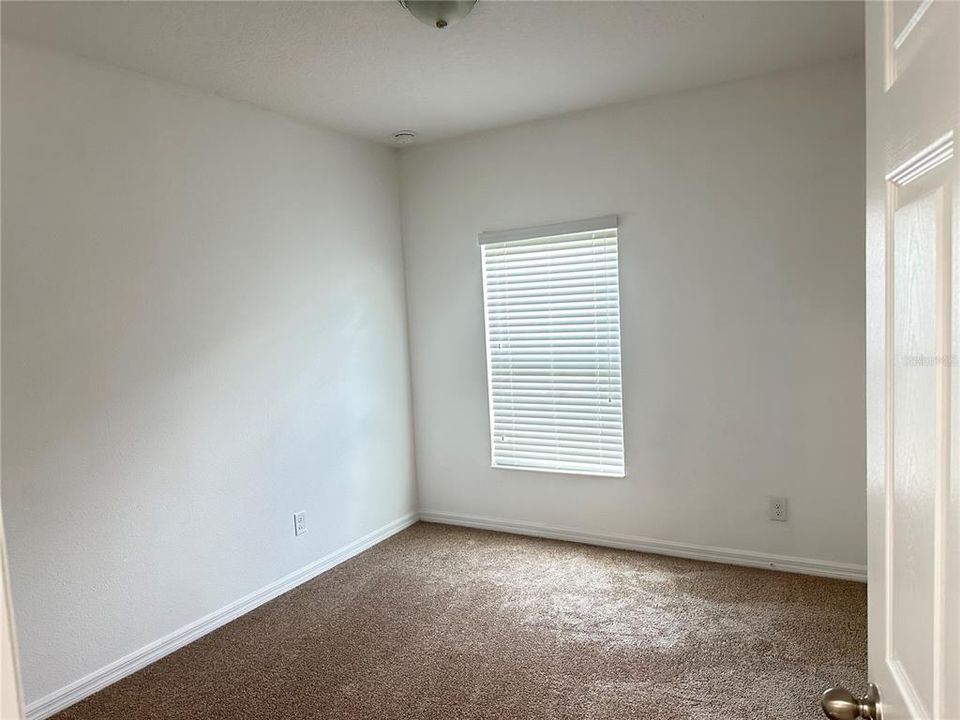 En Renta: $2,260 (4 camas, 2 baños, 1932 Pies cuadrados)
