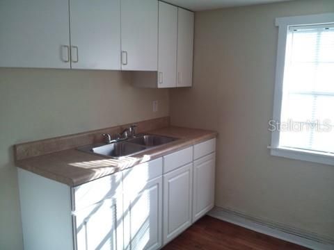 В аренду: $1,325 (1 спален, 1 ванн, 576 Квадратных фут)