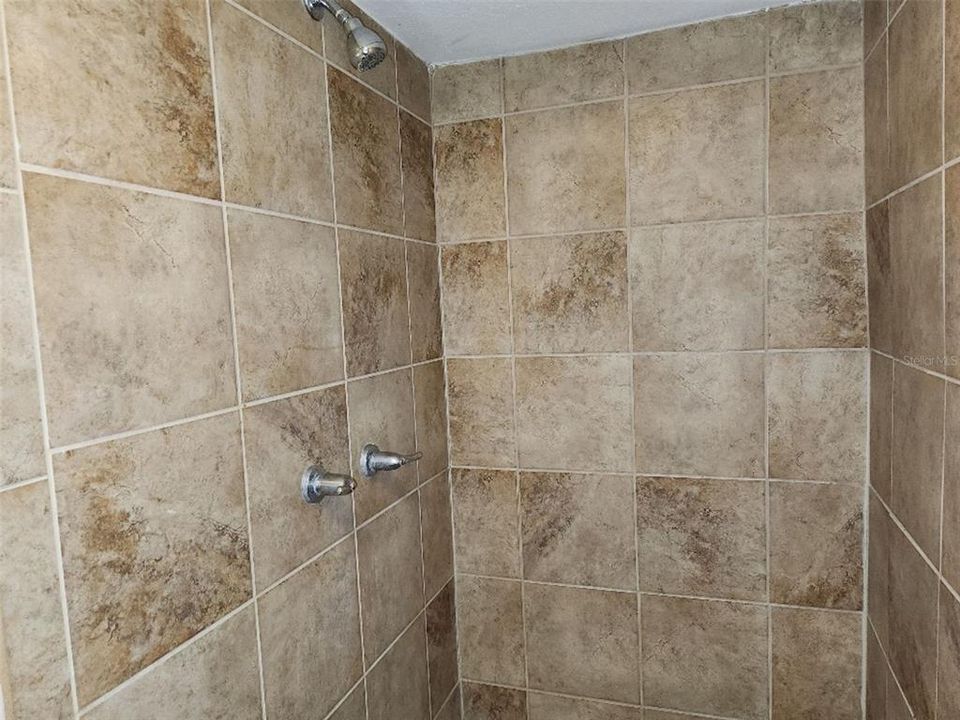 В аренду: $1,325 (1 спален, 1 ванн, 576 Квадратных фут)