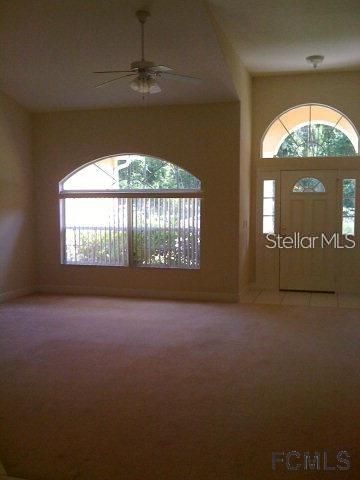 For Rent: $1,850 (4 beds, 2 baths, 1919 Square Feet)