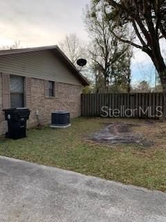 For Rent: $1,800 (3 beds, 2 baths, 1398 Square Feet)