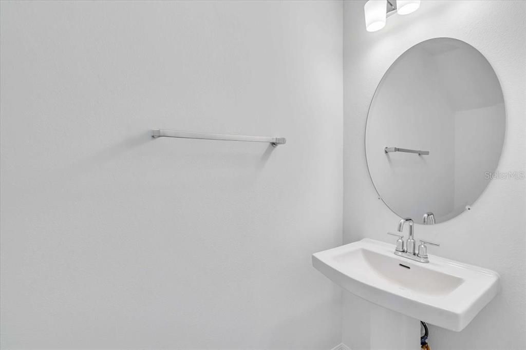 For Rent: $1,800 (2 beds, 2 baths, 1120 Square Feet)