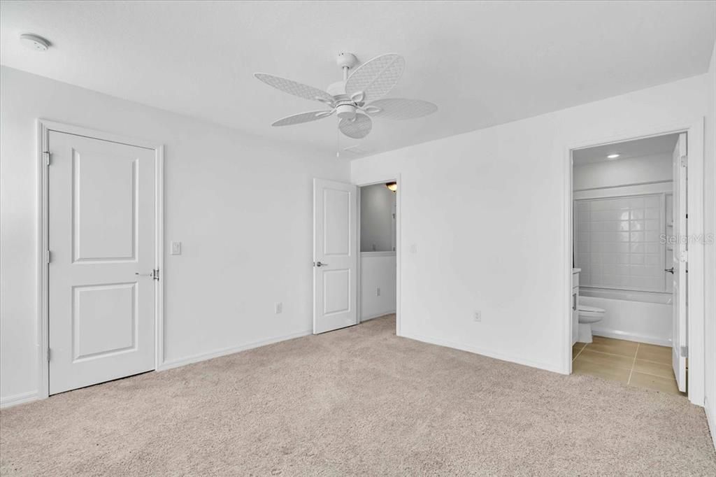 For Rent: $1,800 (2 beds, 2 baths, 1120 Square Feet)