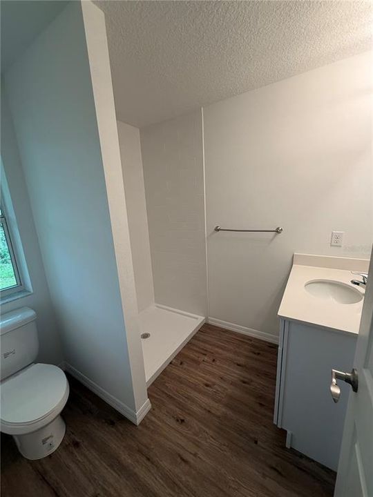 For Sale: $189,900 (2 beds, 2 baths, 1100 Square Feet)