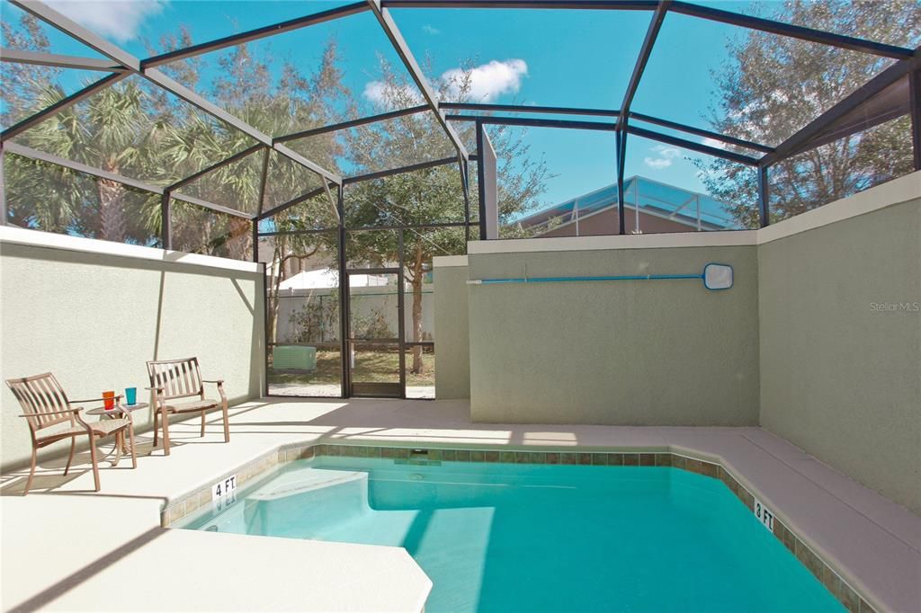 En Renta: $2,900 (5 camas, 4 baños, 2024 Pies cuadrados)