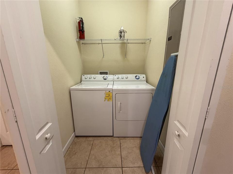 En Renta: $2,900 (5 camas, 4 baños, 2024 Pies cuadrados)