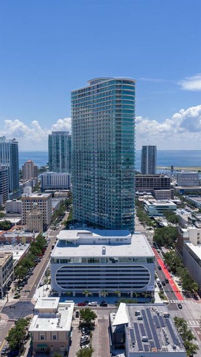For Rent: $10,000 (3 beds, 3 baths, 1782 Square Feet)