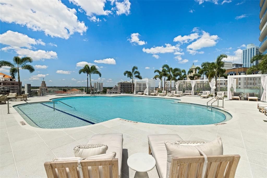 For Rent: $10,000 (3 beds, 3 baths, 1782 Square Feet)
