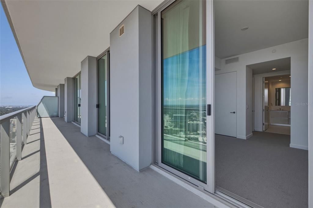 For Rent: $10,000 (3 beds, 3 baths, 1782 Square Feet)