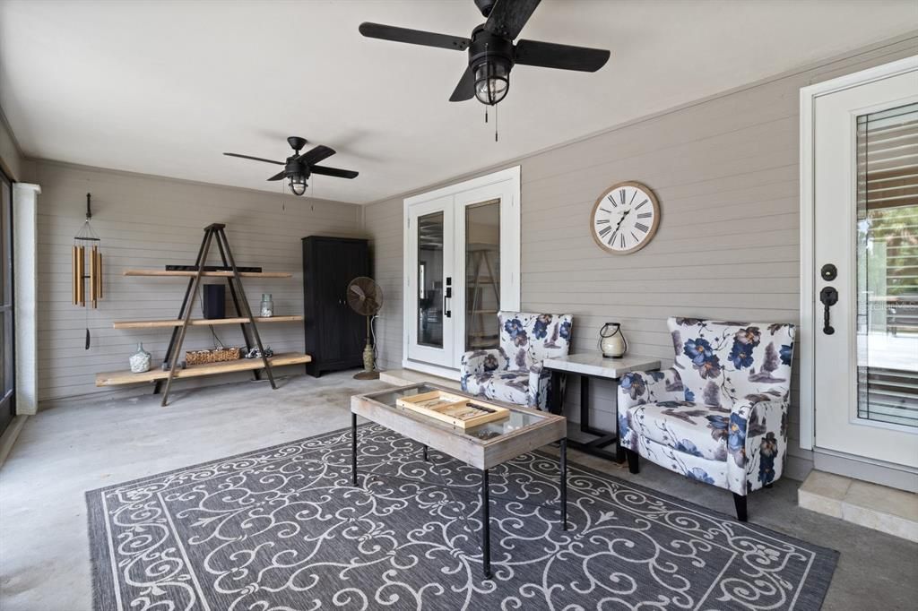 For Sale: $874,999 (4 beds, 3 baths, 4092 Square Feet)