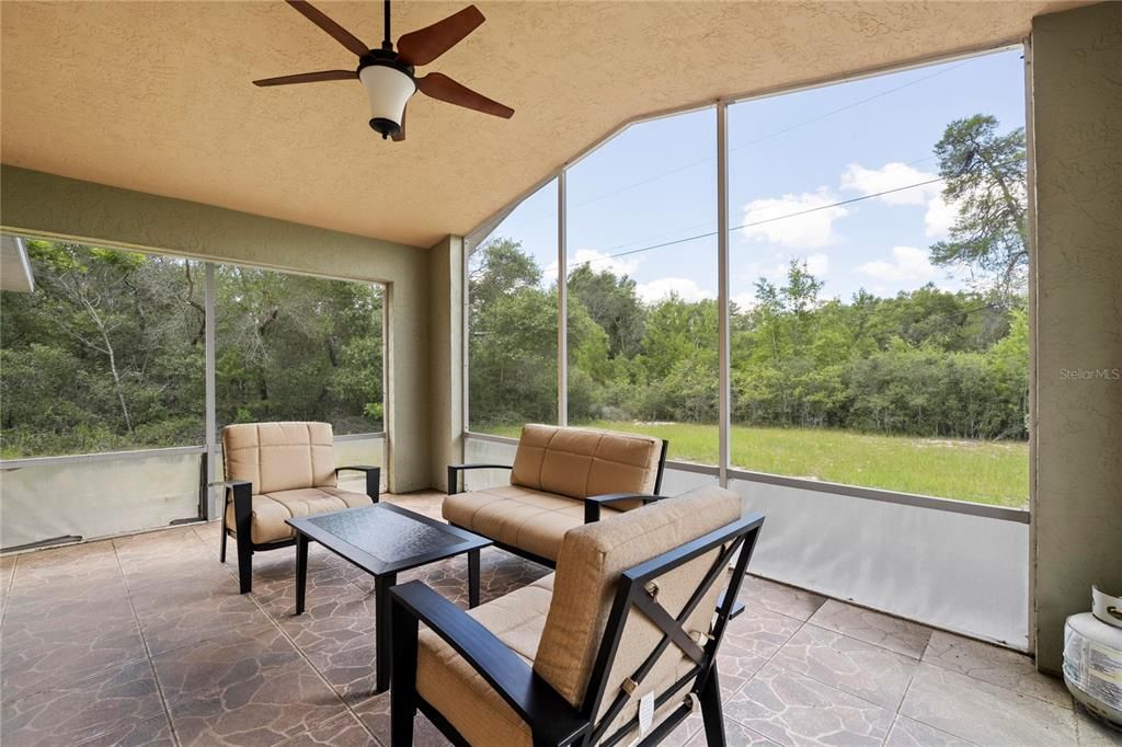 Active With Contract: $240,000 (3 beds, 2 baths, 1379 Square Feet)