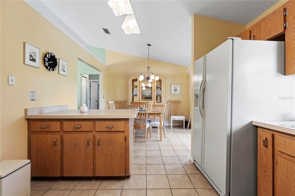 Active With Contract: $240,000 (3 beds, 2 baths, 1379 Square Feet)