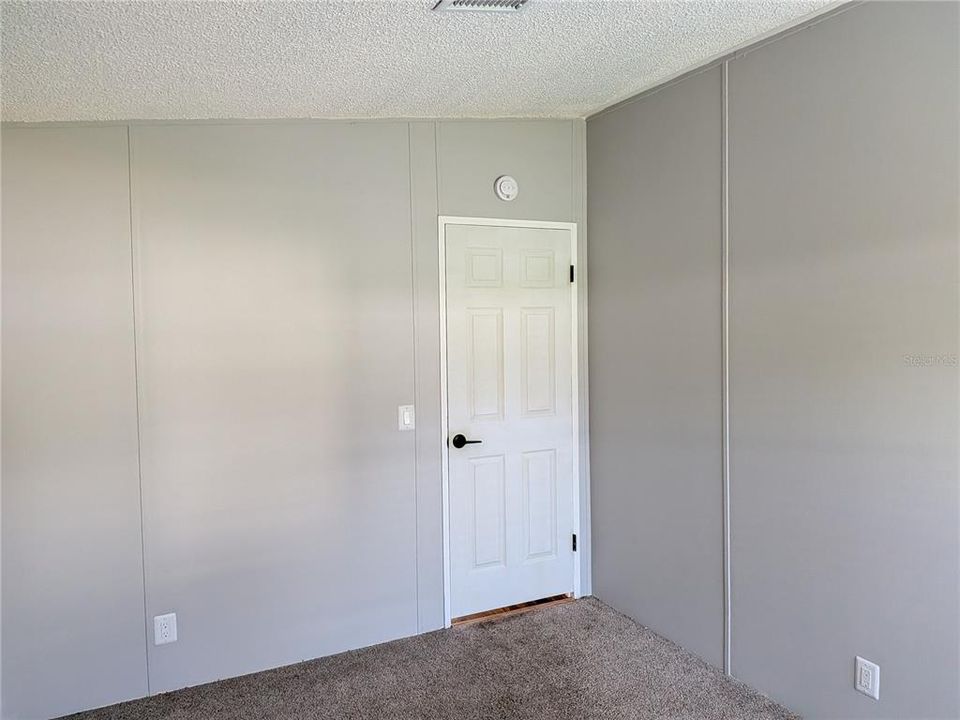 For Rent: $1,400 (2 beds, 2 baths, 864 Square Feet)