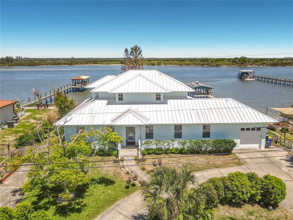 En Venta: $1,575,000 (4 camas, 3 baños, 2979 Pies cuadrados)