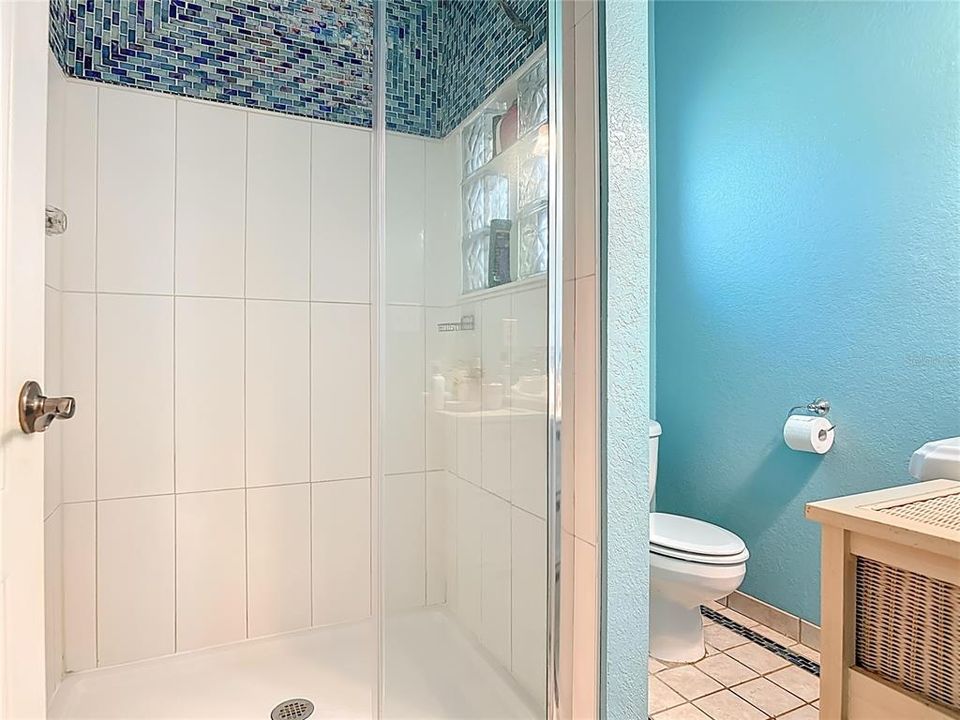 En Venta: $1,575,000 (4 camas, 3 baños, 2979 Pies cuadrados)