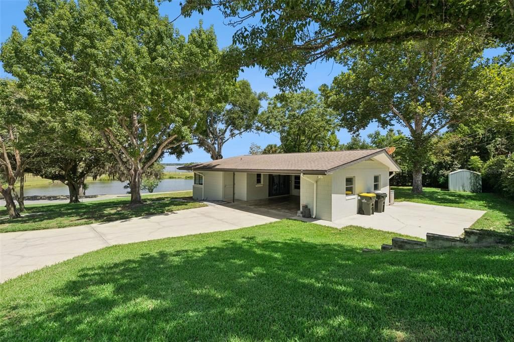 For Sale: $650,000 (3 beds, 2 baths, 1873 Square Feet)