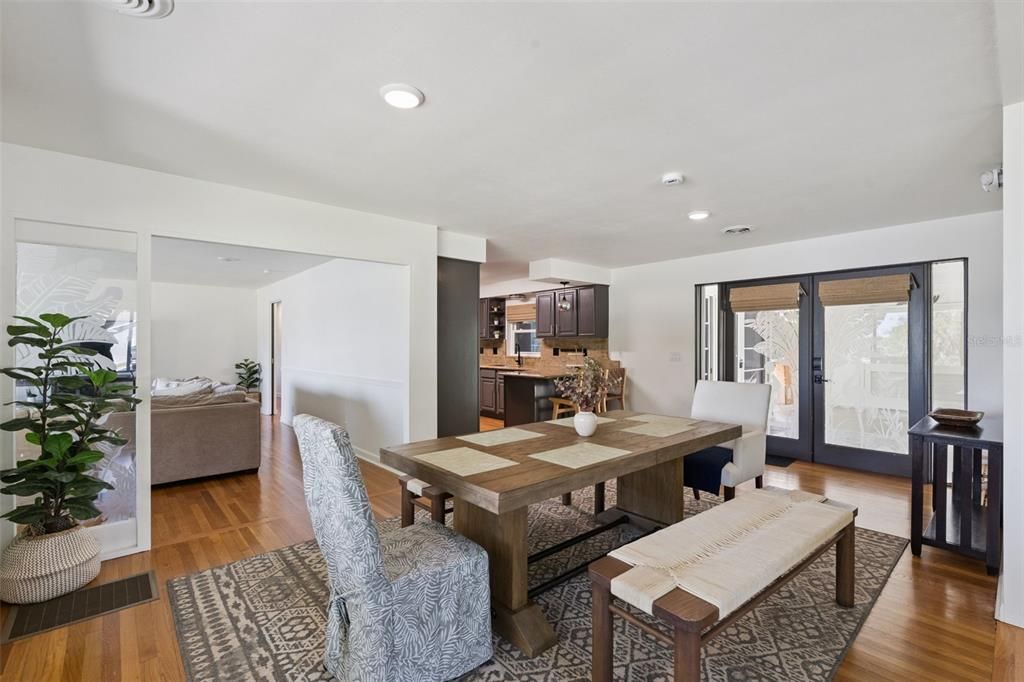 For Sale: $650,000 (3 beds, 2 baths, 1873 Square Feet)