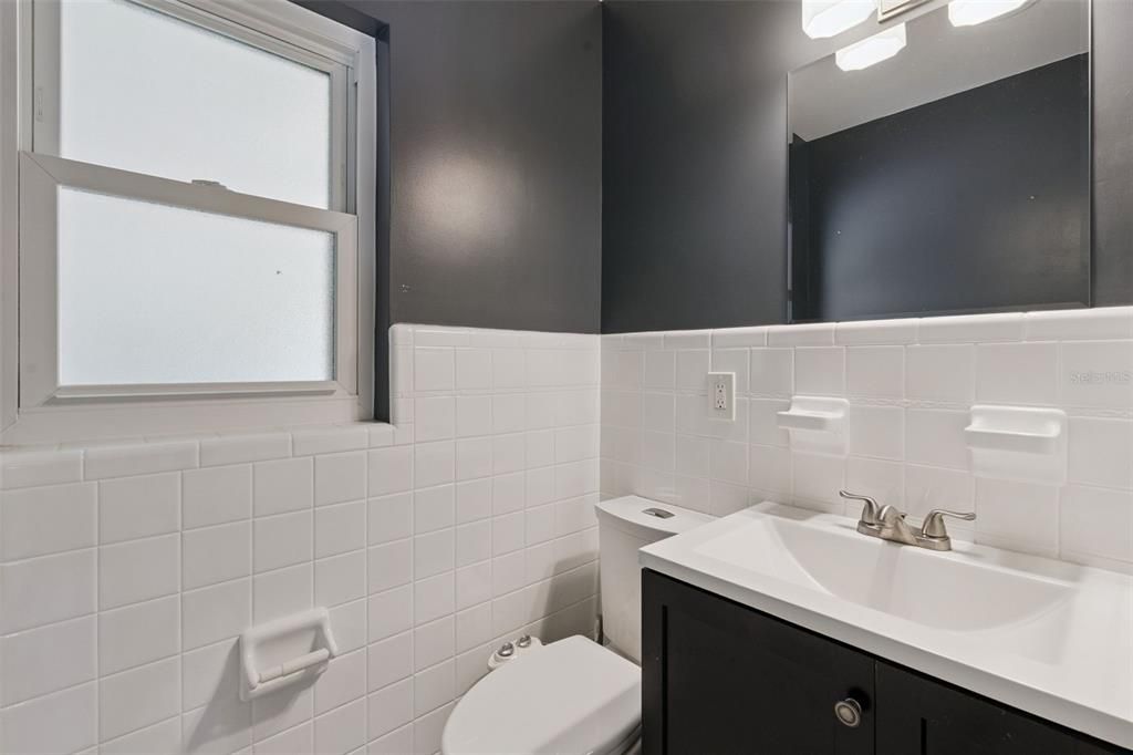 For Sale: $650,000 (3 beds, 2 baths, 1873 Square Feet)
