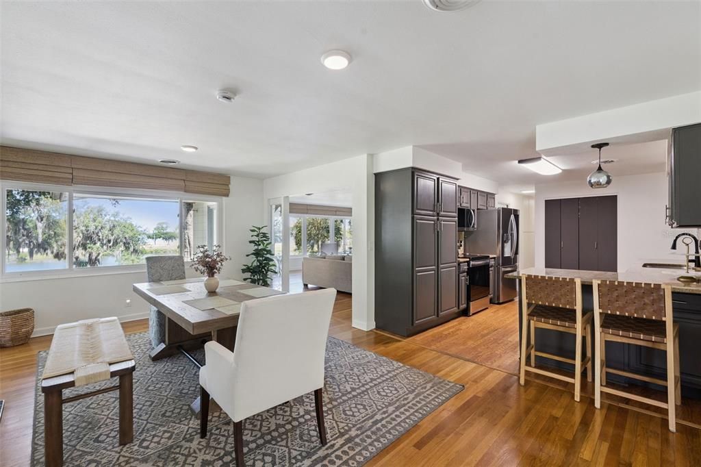 For Sale: $650,000 (3 beds, 2 baths, 1873 Square Feet)