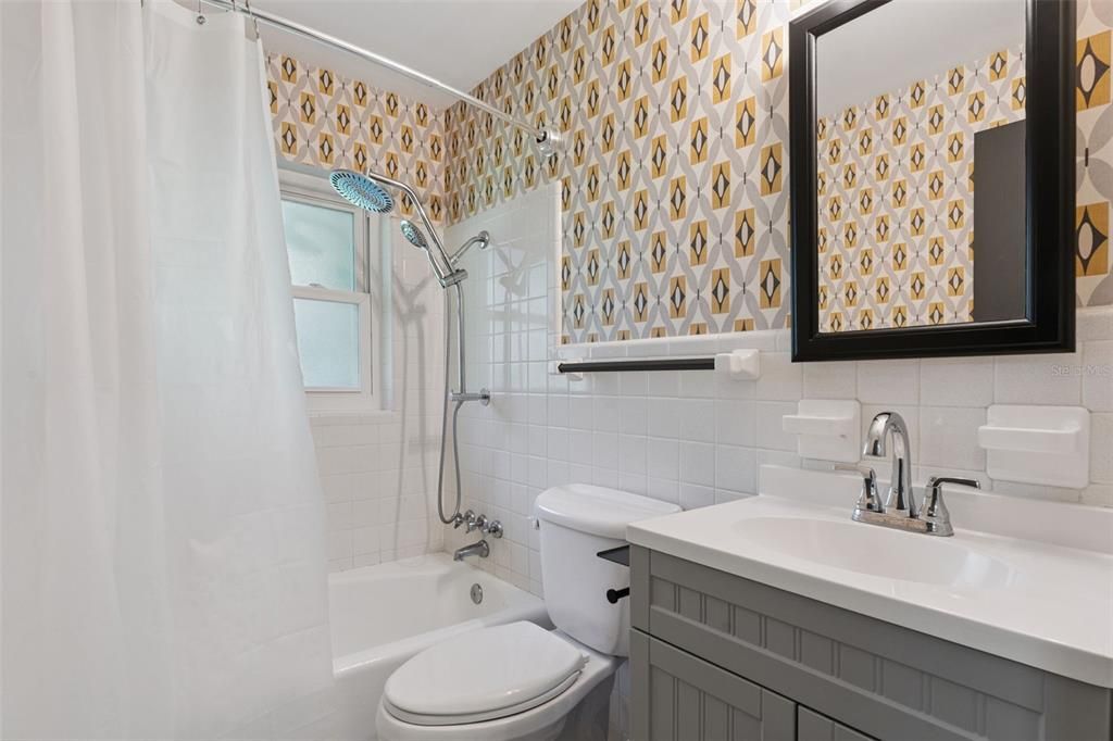 For Sale: $650,000 (3 beds, 2 baths, 1873 Square Feet)
