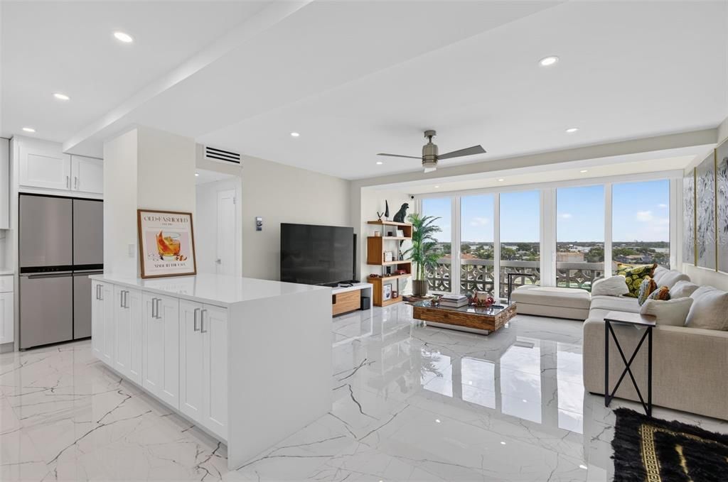 En Venta: $369,000 (2 camas, 2 baños, 1295 Pies cuadrados)