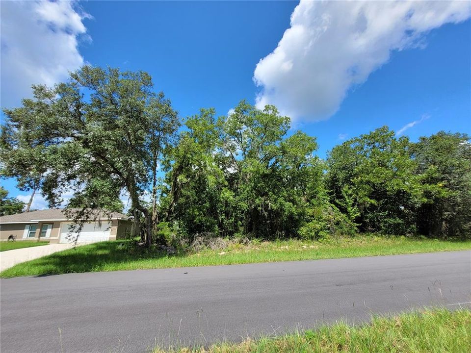 En Venta: $45,000 (0.23 acres)