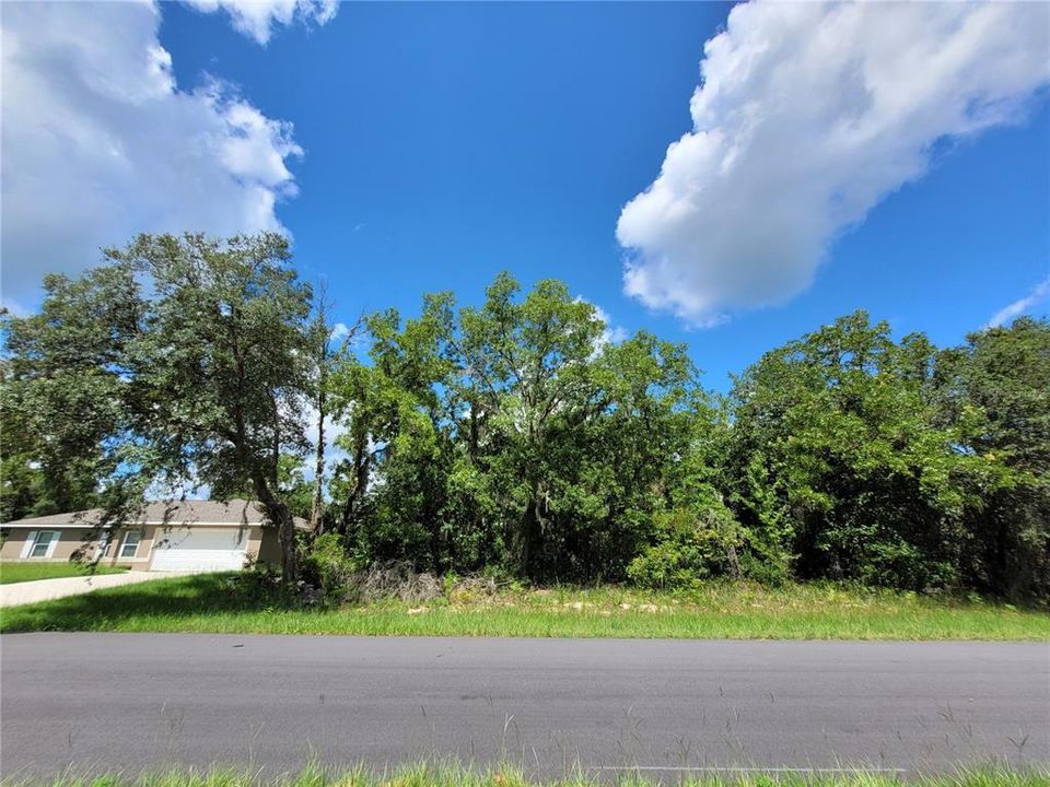 En Venta: $45,000 (0.23 acres)
