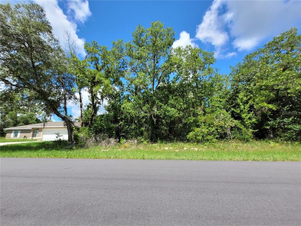 En Venta: $45,000 (0.23 acres)