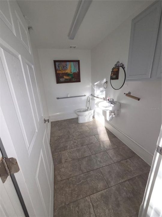 For Sale: $679,900 (0 beds, 0 baths, 4285 Square Feet)
