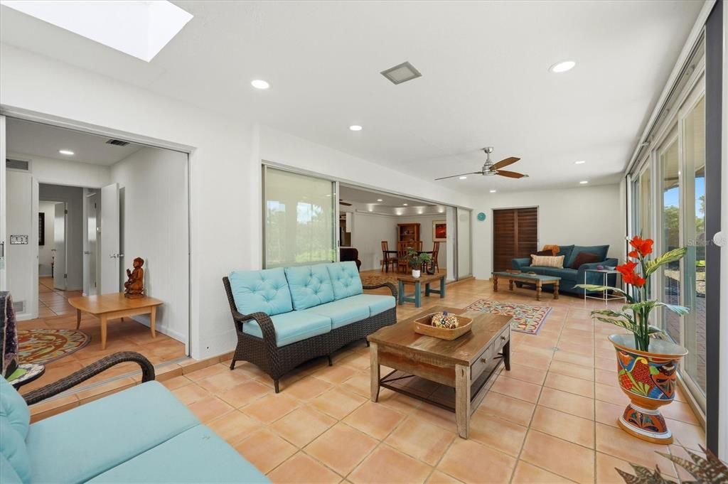 For Sale: $650,000 (3 beds, 2 baths, 1956 Square Feet)