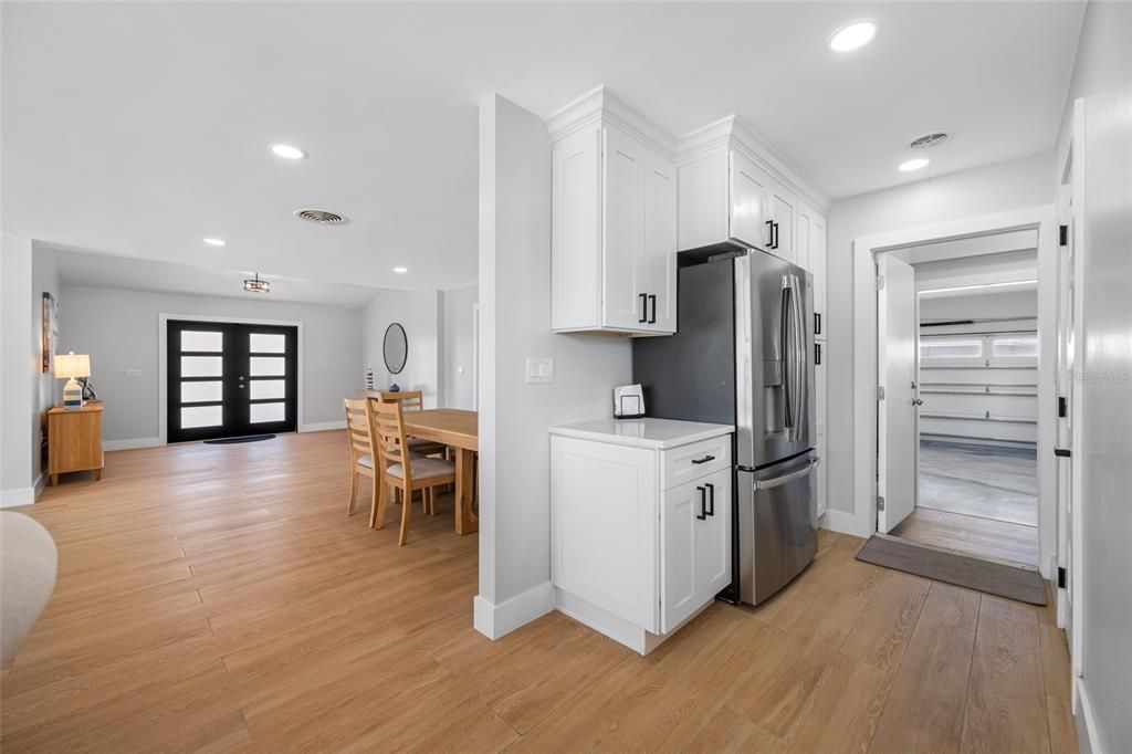 На продажу: $1,399,000 (3 спален, 3 ванн, 2019 Квадратных фут)