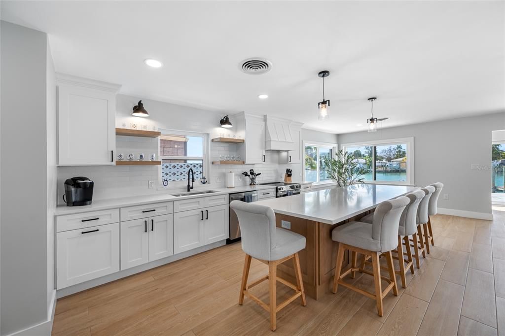 На продажу: $1,399,000 (3 спален, 3 ванн, 2019 Квадратных фут)