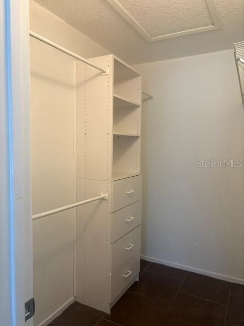 В аренду: $1,425 (2 спален, 2 ванн, 912 Квадратных фут)