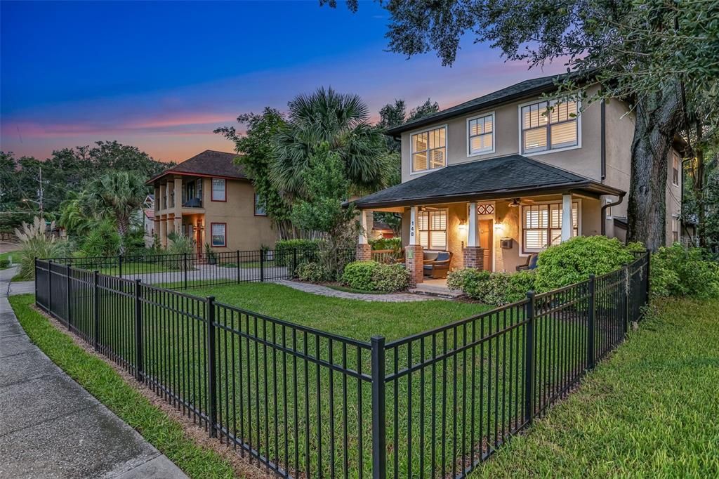 For Rent: $4,950 (4 beds, 2 baths, 2274 Square Feet)