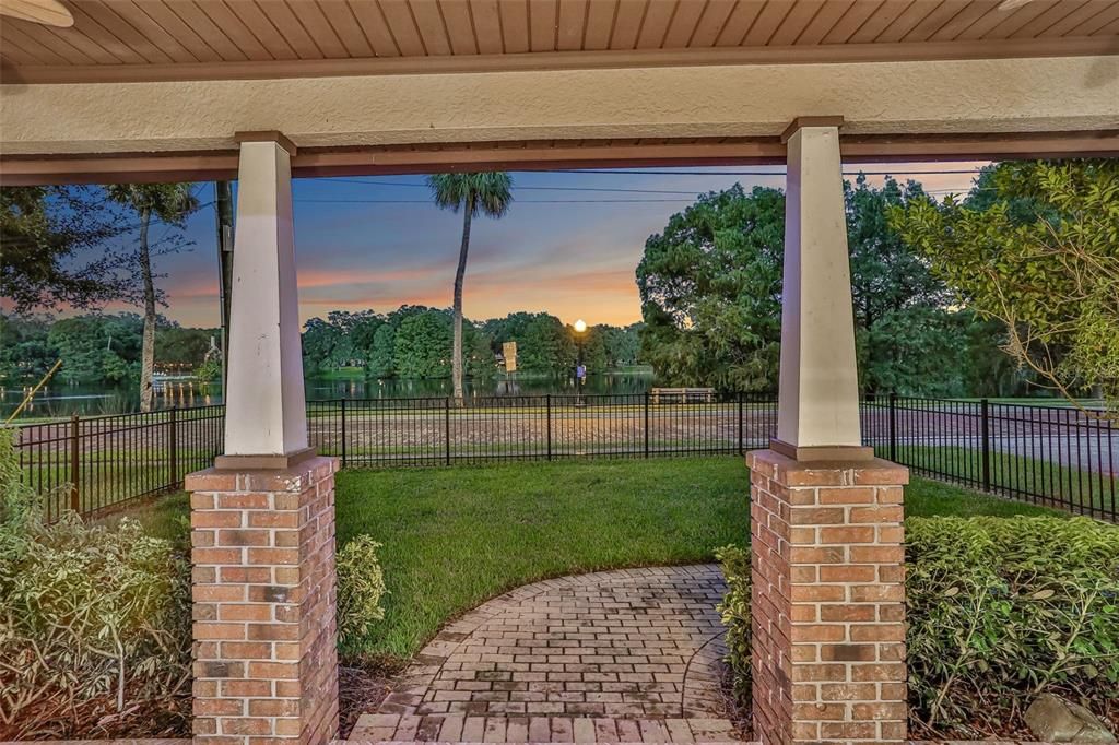 For Rent: $4,950 (4 beds, 2 baths, 2274 Square Feet)