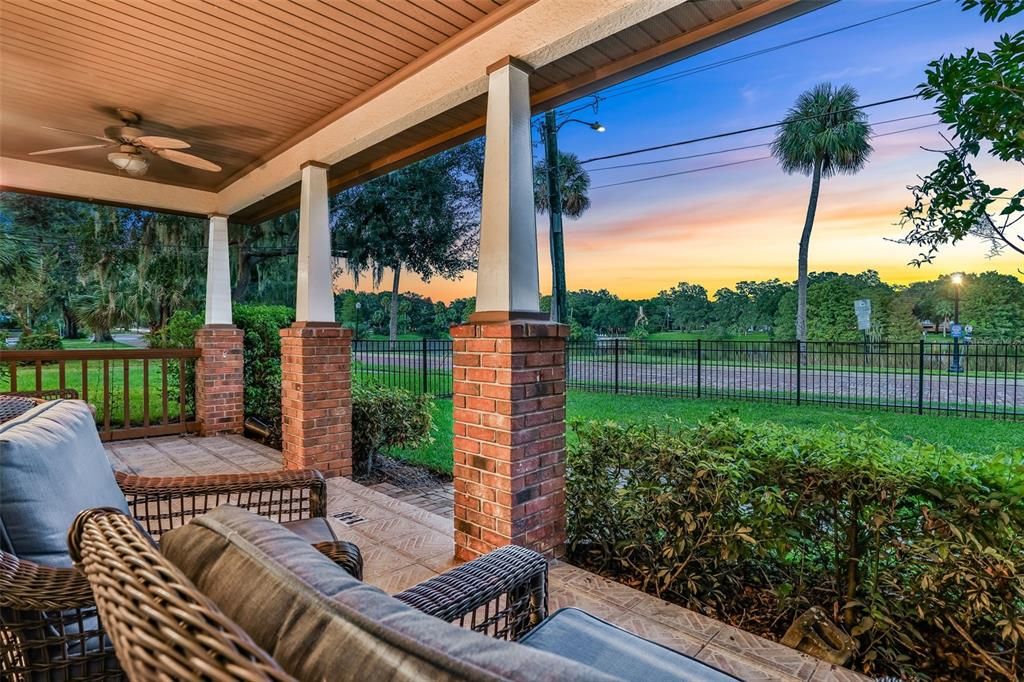 For Rent: $4,950 (4 beds, 2 baths, 2274 Square Feet)