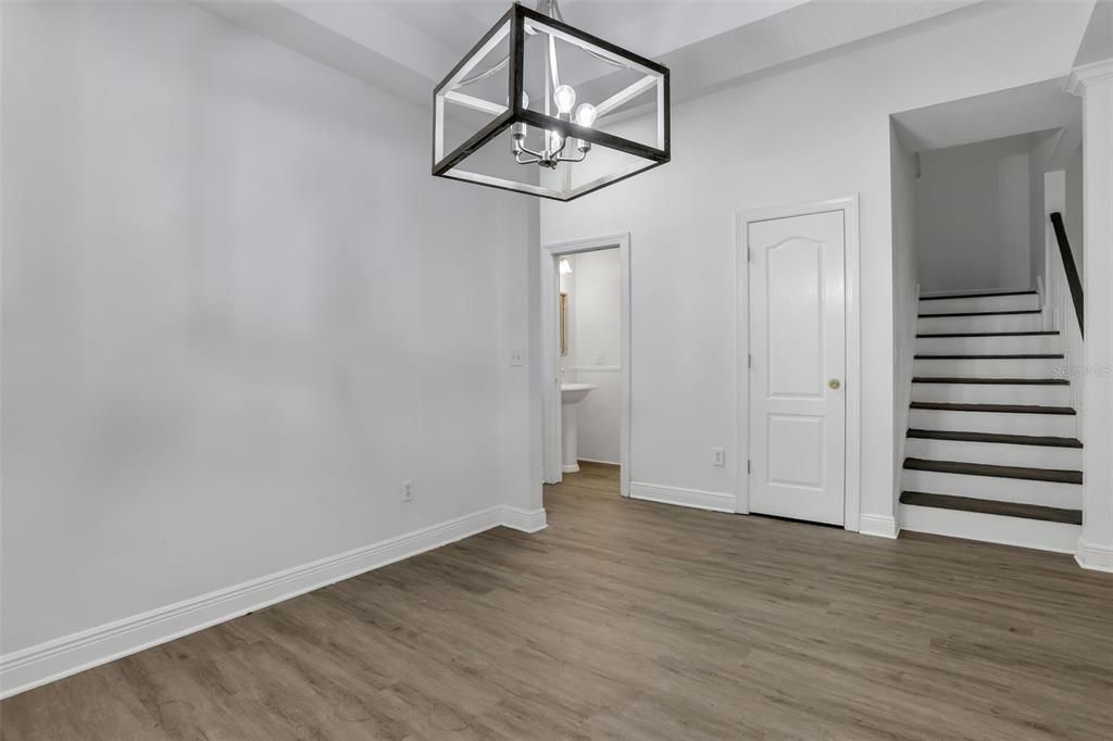 For Rent: $4,950 (4 beds, 2 baths, 2274 Square Feet)