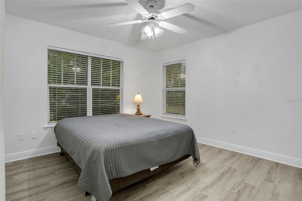 For Rent: $4,950 (4 beds, 2 baths, 2274 Square Feet)
