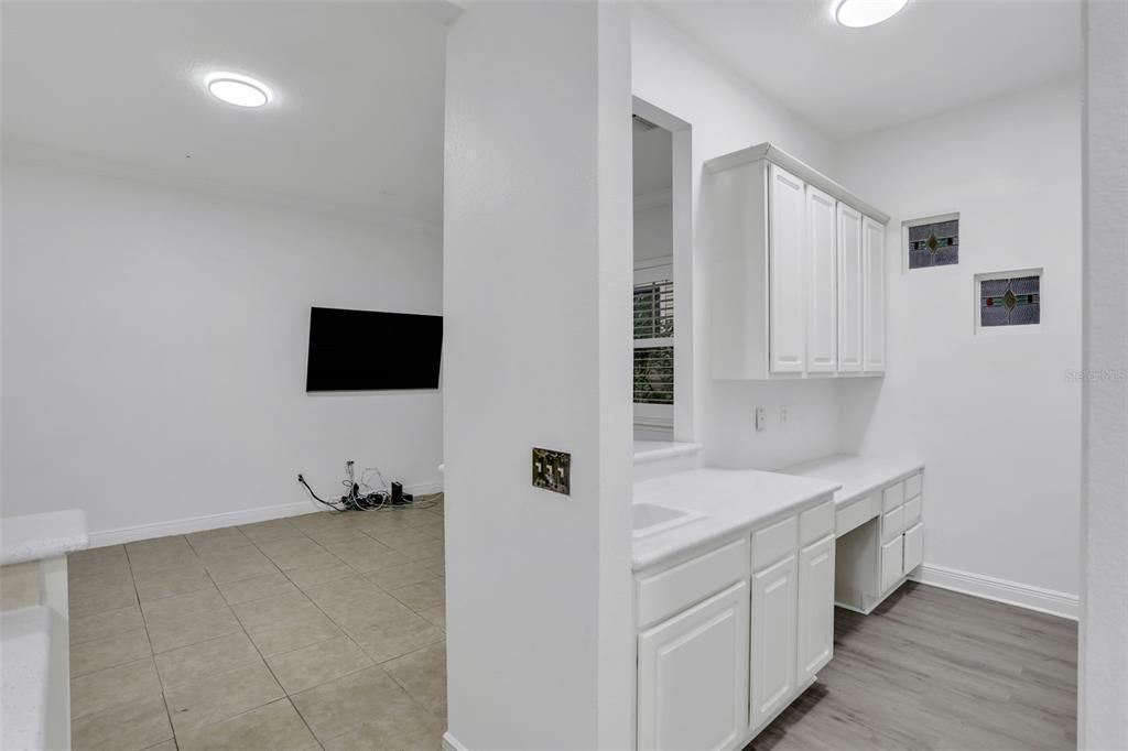 For Rent: $4,950 (4 beds, 2 baths, 2274 Square Feet)