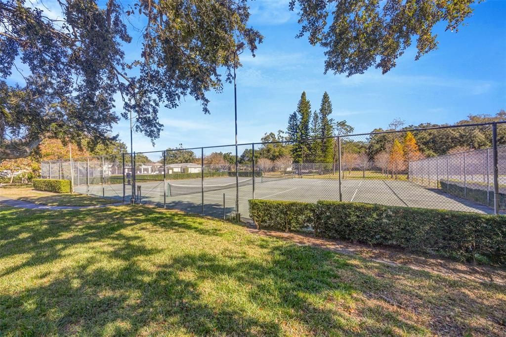 For Sale: $169,900 (2 beds, 1 baths, 1104 Square Feet)