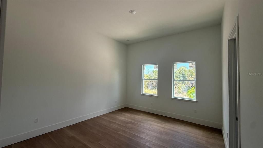 For Sale: $729,000 (4 beds, 2 baths, 2346 Square Feet)