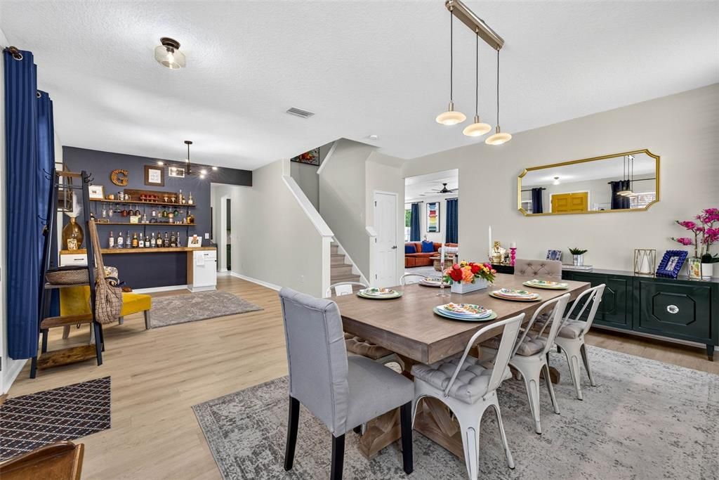En Venta: $499,999 (4 camas, 3 baños, 3474 Pies cuadrados)