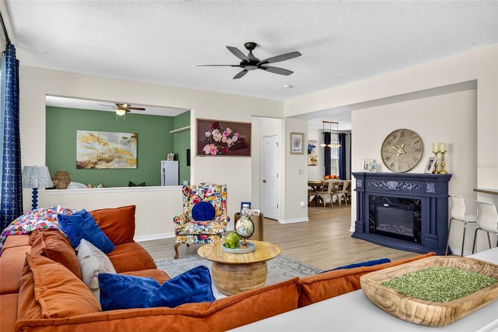 En Venta: $499,999 (4 camas, 3 baños, 3474 Pies cuadrados)