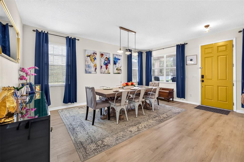 En Venta: $499,999 (4 camas, 3 baños, 3474 Pies cuadrados)