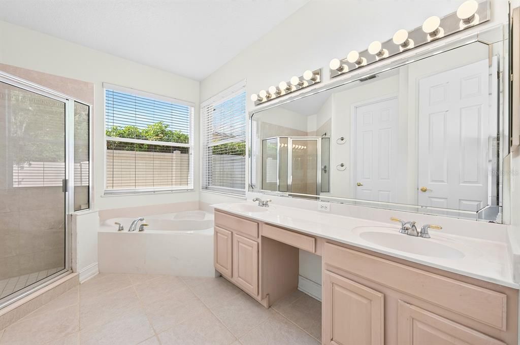 Active With Contract: $525,000 (4 beds, 3 baths, 2268 Square Feet)